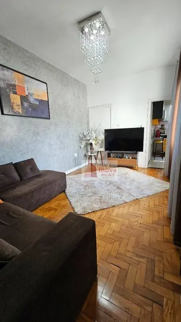 Apartamento com 3 quartos à venda, 70m2 em Centro, Juiz De Fora - MG - imagem 3 Foto 3 de Apartamento com 3 quartos à venda, 70m2 em Centro, Juiz De Fora - MG