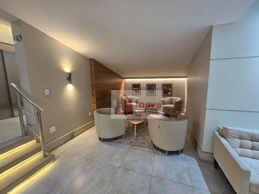 Apartamento com 3 quartos à venda, 120m2 em Centro, Juiz De Fora - MG - imagem 6 Foto 6 de Apartamento com 3 quartos à venda, 120m2 em Centro, Juiz De Fora - MG