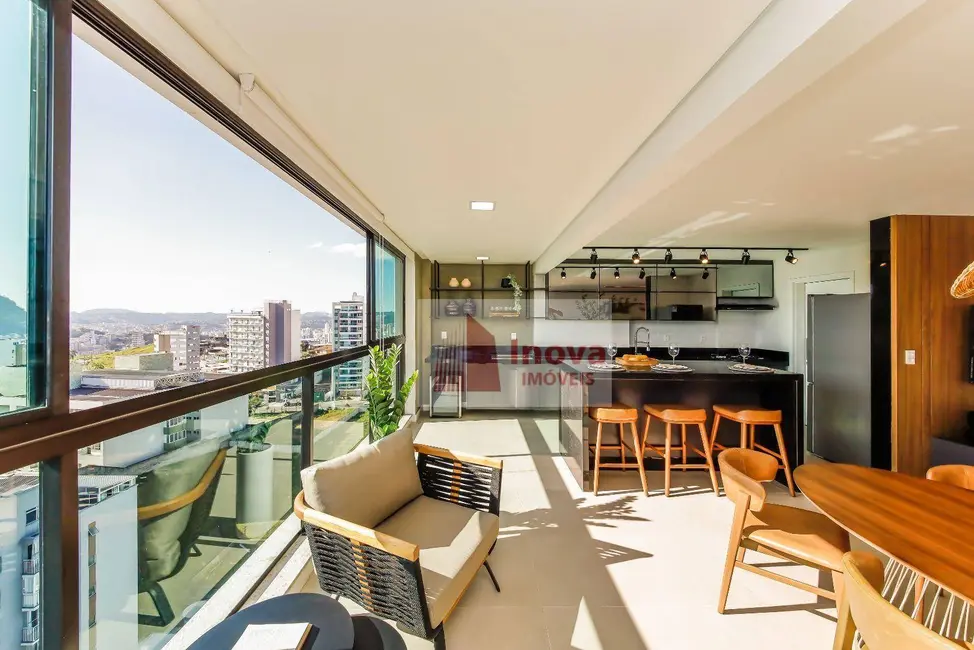 Apartamento com 3 quartos à venda, 128m2 em Ipiranga, Juiz De Fora - MG - imagem 8 Foto 8 de Apartamento com 3 quartos à venda, 128m2 em Ipiranga, Juiz De Fora - MG