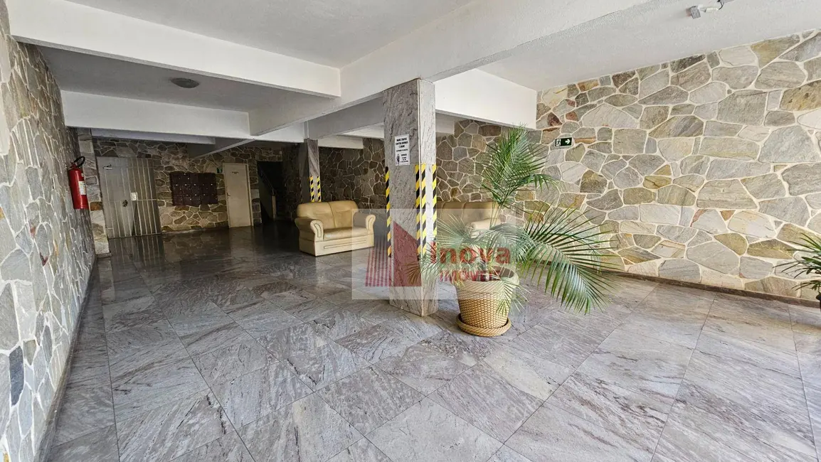 Apartamento com 3 quartos à venda, 110m2 em São Mateus, Juiz De Fora - MG - imagem 3 Foto 3 de Apartamento com 3 quartos à venda, 110m2 em São Mateus, Juiz De Fora - MG