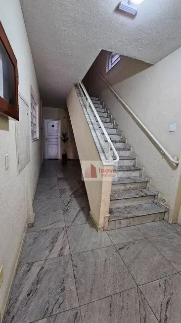Apartamento com 3 quartos à venda, 110m2 em São Mateus, Juiz De Fora - MG - imagem 4 Foto 4 de Apartamento com 3 quartos à venda, 110m2 em São Mateus, Juiz De Fora - MG