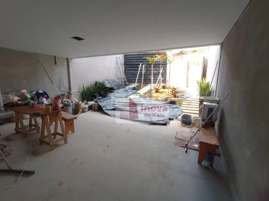 Foto 3 de Casa com 4 quartos à venda, 443m2 em Novo Horizonte, Juiz De Fora - MG