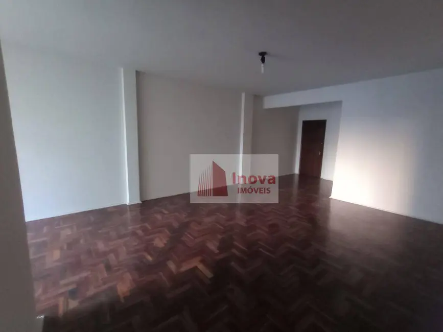 Apartamento com 3 quartos à venda, 142m2 em São Mateus, Juiz De Fora - MG - imagem 5 Foto 5 de Apartamento com 3 quartos à venda, 142m2 em São Mateus, Juiz De Fora - MG