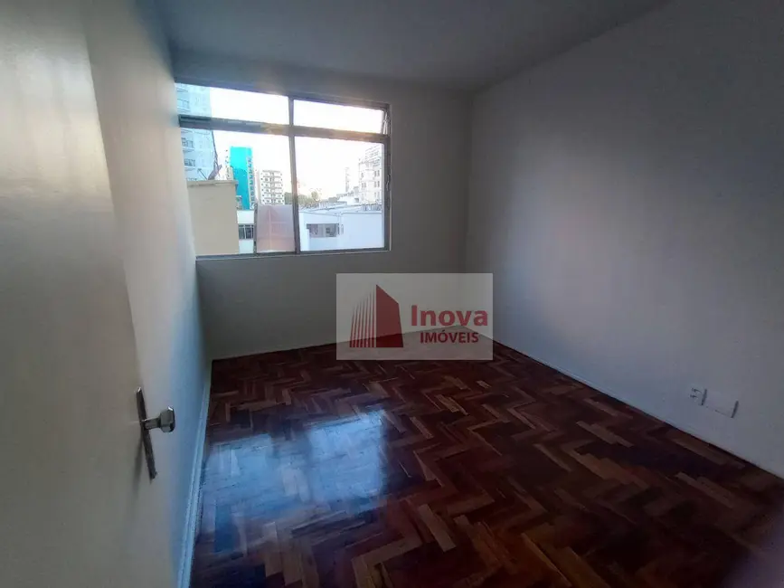 Apartamento com 3 quartos à venda, 142m2 em São Mateus, Juiz De Fora - MG - imagem 7 Foto 7 de Apartamento com 3 quartos à venda, 142m2 em São Mateus, Juiz De Fora - MG
