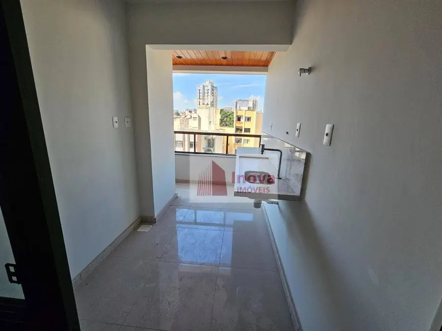 Apartamento com 3 quartos à venda, 130m2 em São Mateus, Juiz De Fora - MG - imagem 7 Foto 7 de Apartamento com 3 quartos à venda, 130m2 em São Mateus, Juiz De Fora - MG