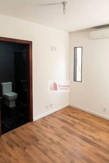 Foto 8 de Casa de Condomínio com 3 quartos à venda, 318165m2 em Juiz De Fora - MG