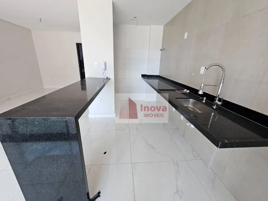 Apartamento com 2 quartos à venda, 120m2 em Santa Helena, Juiz De Fora - MG - imagem 8 Foto 8 de Apartamento com 2 quartos à venda, 120m2 em Santa Helena, Juiz De Fora - MG