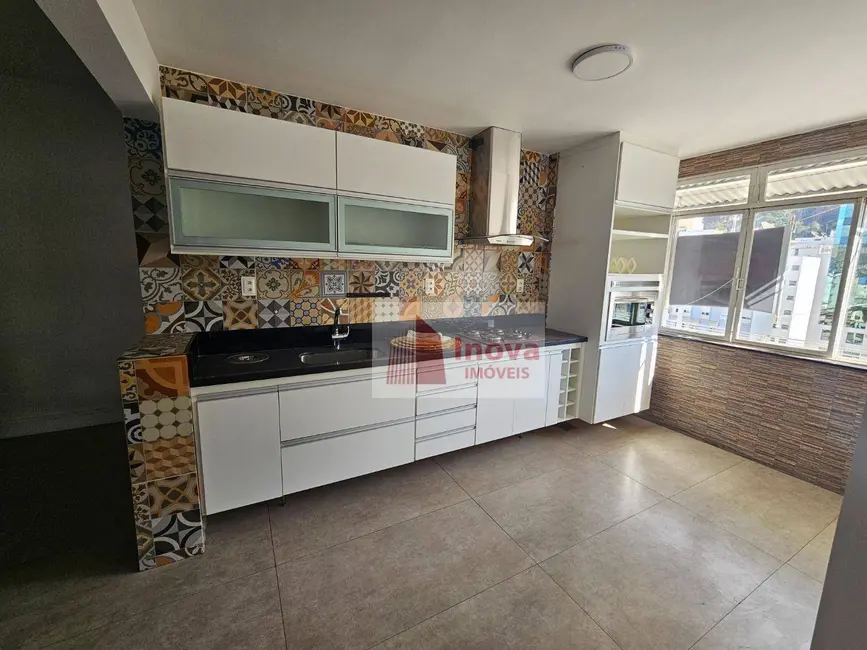 Foto 1 de Apartamento com 3 quartos à venda, 250m2 em Centro, Juiz De Fora - MG