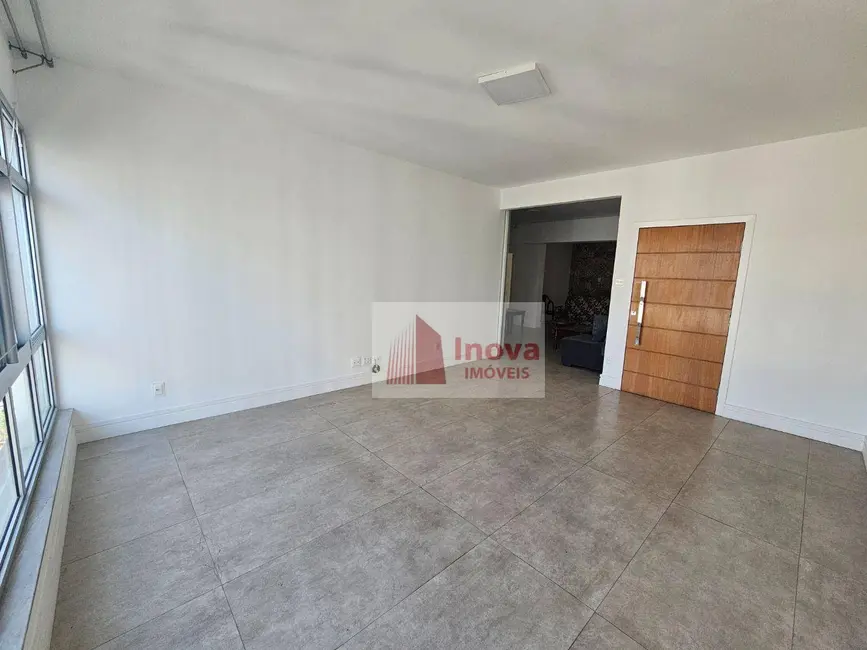 Apartamento com 3 quartos à venda, 250m2 em Centro, Juiz De Fora - MG - imagem 7 Foto 7 de Apartamento com 3 quartos à venda, 250m2 em Centro, Juiz De Fora - MG