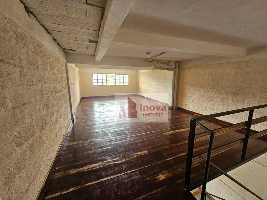 Loja para alugar, 104m2 em Aeroporto, Juiz De Fora - MG - imagem 8 Foto 8 de Loja para alugar, 104m2 em Aeroporto, Juiz De Fora - MG