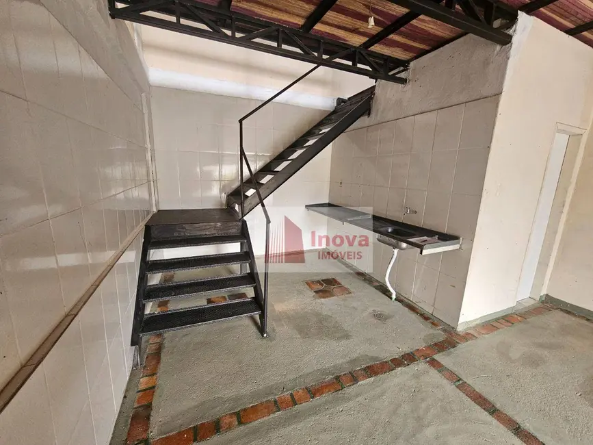 Loja para alugar, 104m2 em Aeroporto, Juiz De Fora - MG - imagem 4 Foto 4 de Loja para alugar, 104m2 em Aeroporto, Juiz De Fora - MG