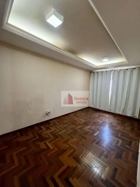 Apartamento com 2 quartos à venda, 92m2 em Juiz De Fora - MG - imagem 3 Foto 3 de Apartamento com 2 quartos à venda, 92m2 em Juiz De Fora - MG