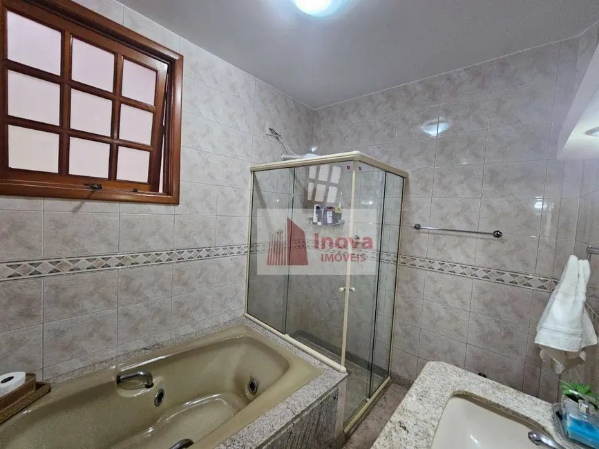 Foto 8 de Casa com 5 quartos à venda, 540m2 em Bosque dos Pinheiros, Juiz De Fora - MG