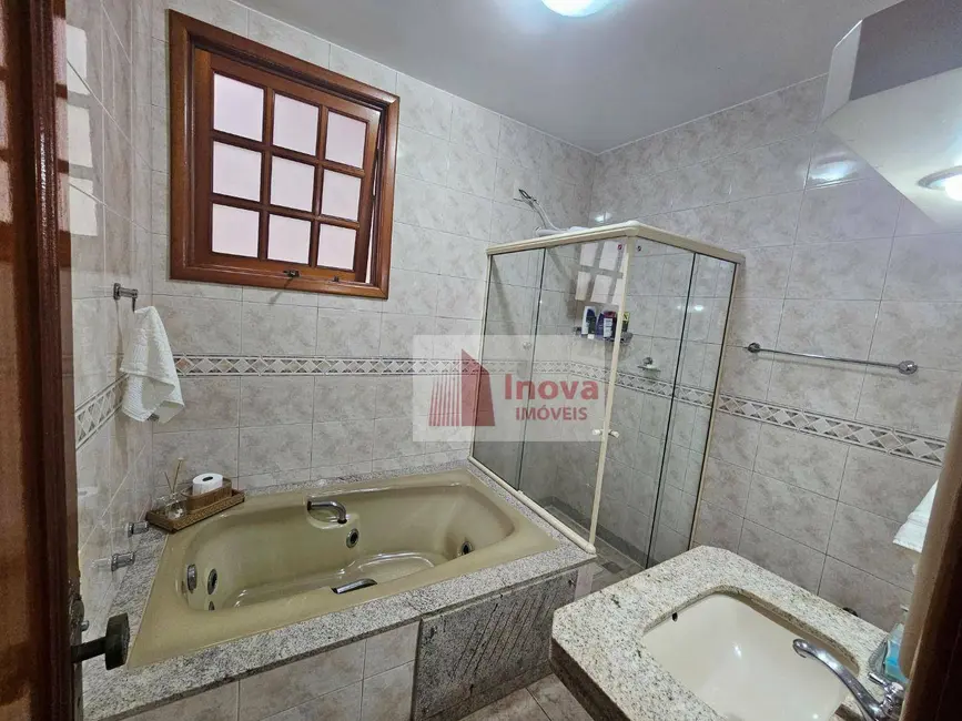 Foto 7 de Casa com 5 quartos à venda, 540m2 em Bosque dos Pinheiros, Juiz De Fora - MG