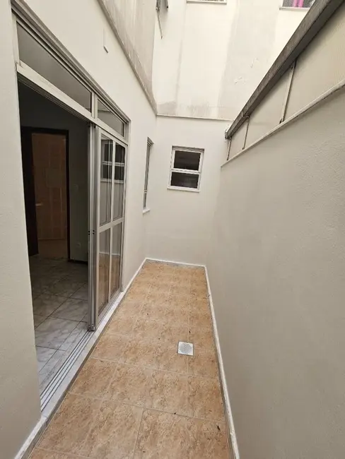 Apartamento com 1 quarto à venda, 50m2 em Granbery, Juiz De Fora - MG - imagem 5 Foto 5 de Apartamento com 1 quarto à venda, 50m2 em Granbery, Juiz De Fora - MG
