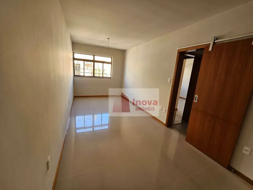 Foto 4 de Cobertura com 3 quartos à venda, 180m2 em São Mateus, Juiz De Fora - MG