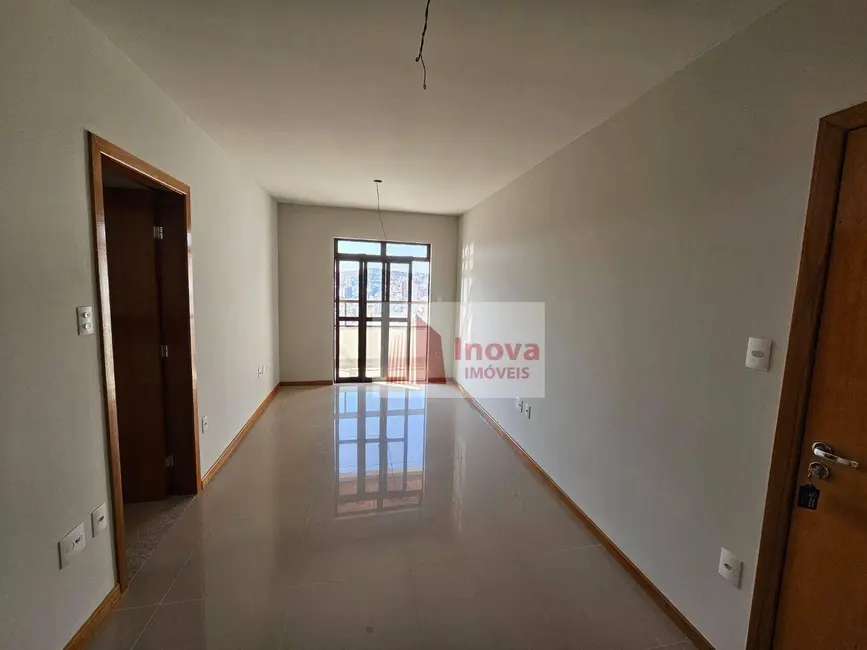 Foto 3 de Cobertura com 3 quartos à venda, 160m2 em São Mateus, Juiz De Fora - MG