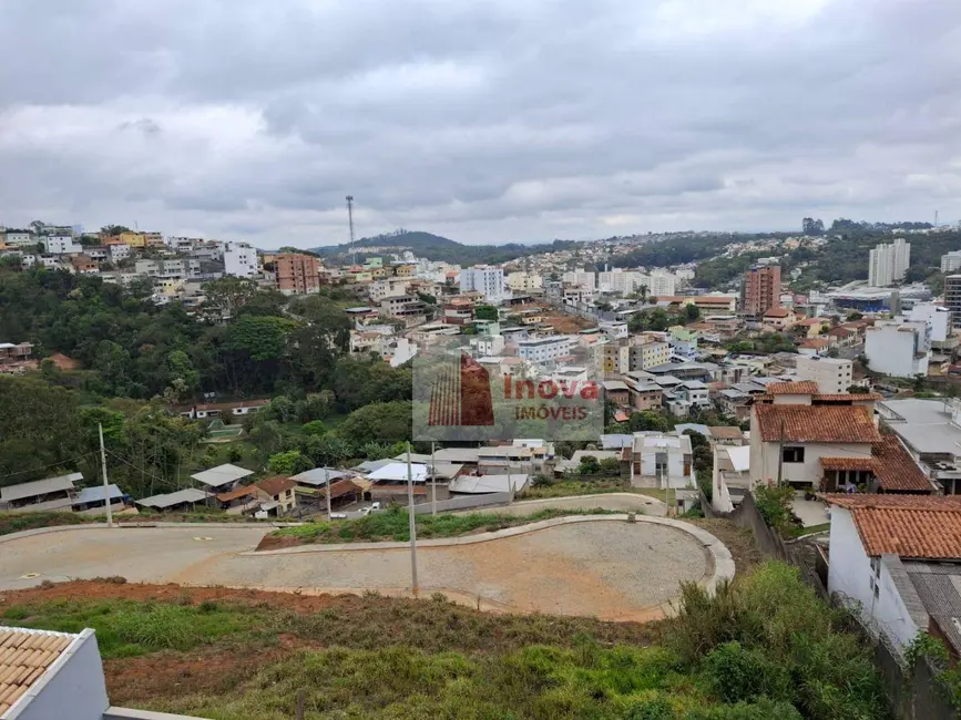 Foto 9 de Casa de Condomínio com 3 quartos à venda, 150m2 em São Pedro, Juiz De Fora - MG