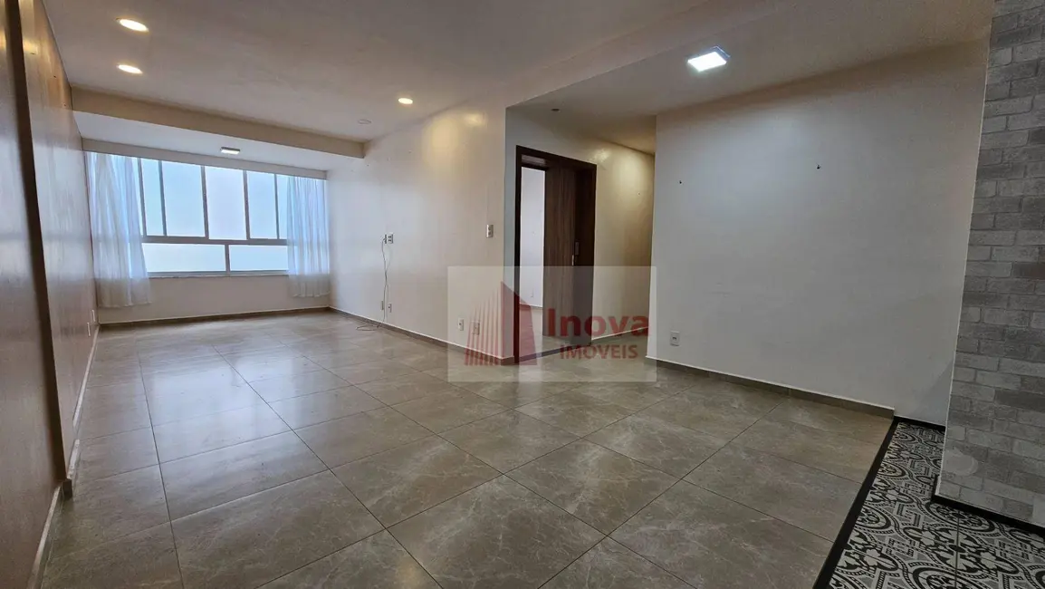 Apartamento com 3 quartos à venda, 134m2 em São Mateus, Juiz De Fora - MG - imagem 5 Foto 5 de Apartamento com 3 quartos à venda, 134m2 em São Mateus, Juiz De Fora - MG