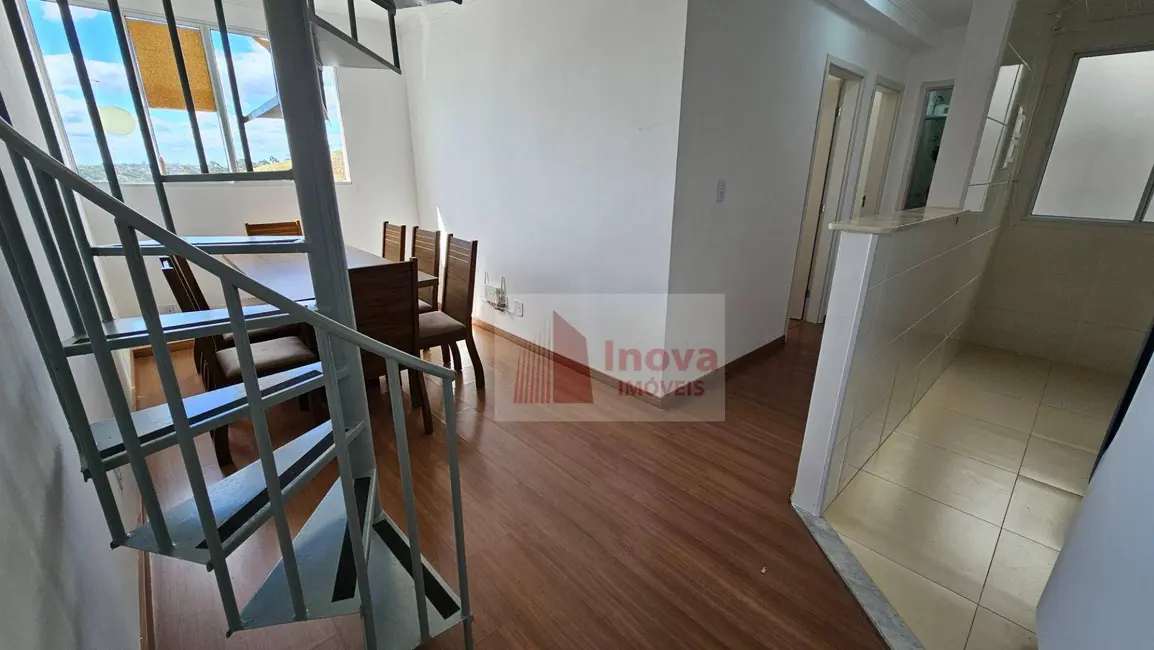 Cobertura com 2 quartos para alugar, 100m2 em Aeroporto, Juiz De Fora - MG - imagem 4 Foto 4 de Cobertura com 2 quartos para alugar, 100m2 em Aeroporto, Juiz De Fora - MG