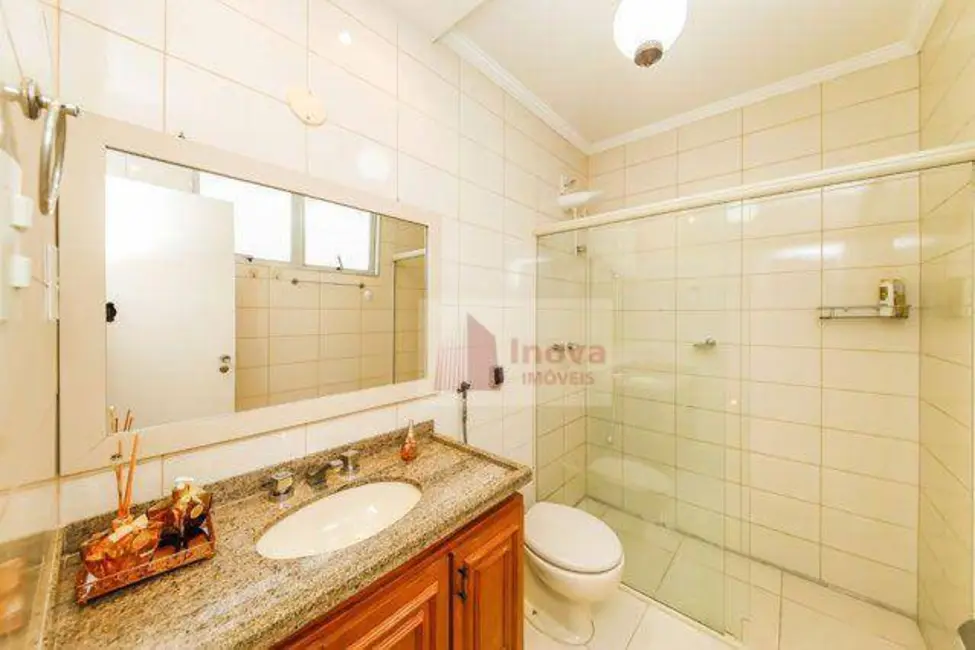 Foto 8 de Apartamento com 3 quartos à venda, 212m2 em Centro, Juiz De Fora - MG