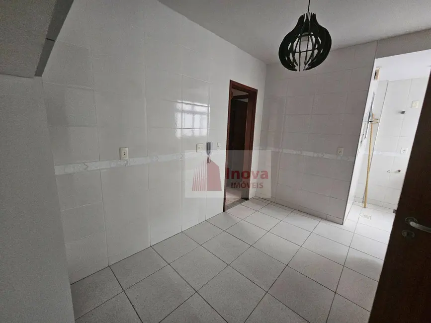 Apartamento com 2 quartos à venda, 80m2 em São Mateus, Juiz De Fora - MG - imagem 5 Foto 5 de Apartamento com 2 quartos à venda, 80m2 em São Mateus, Juiz De Fora - MG