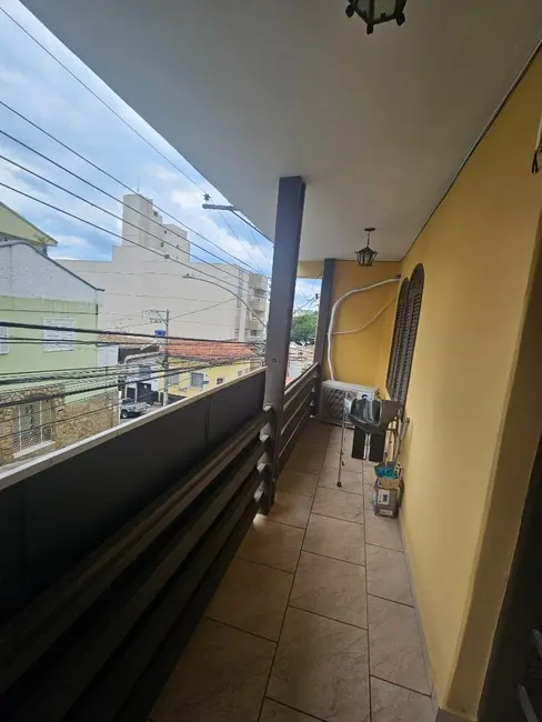Foto 3 de Casa com 6 quartos à venda, 320m2 em Centro, Juiz De Fora - MG