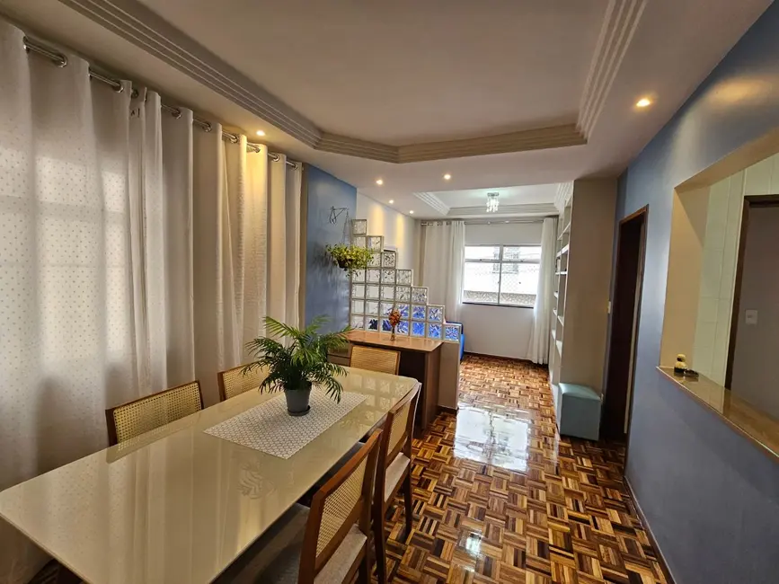 Foto 1 de Apartamento com 2 quartos à venda, 80m2 em Granbery, Juiz De Fora - MG