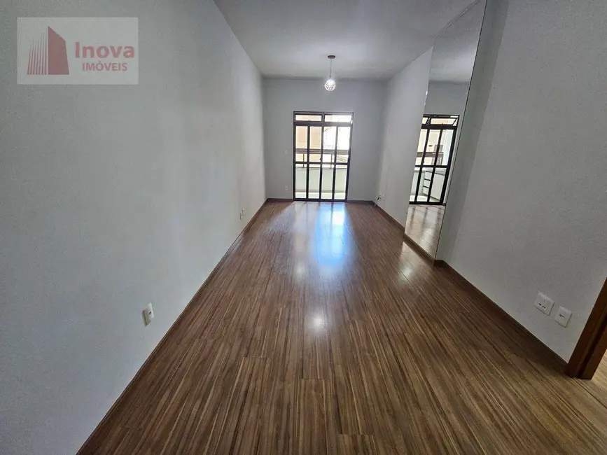 Foto 2 de Apartamento com 3 quartos à venda, 110m2 em São Mateus, Juiz De Fora - MG