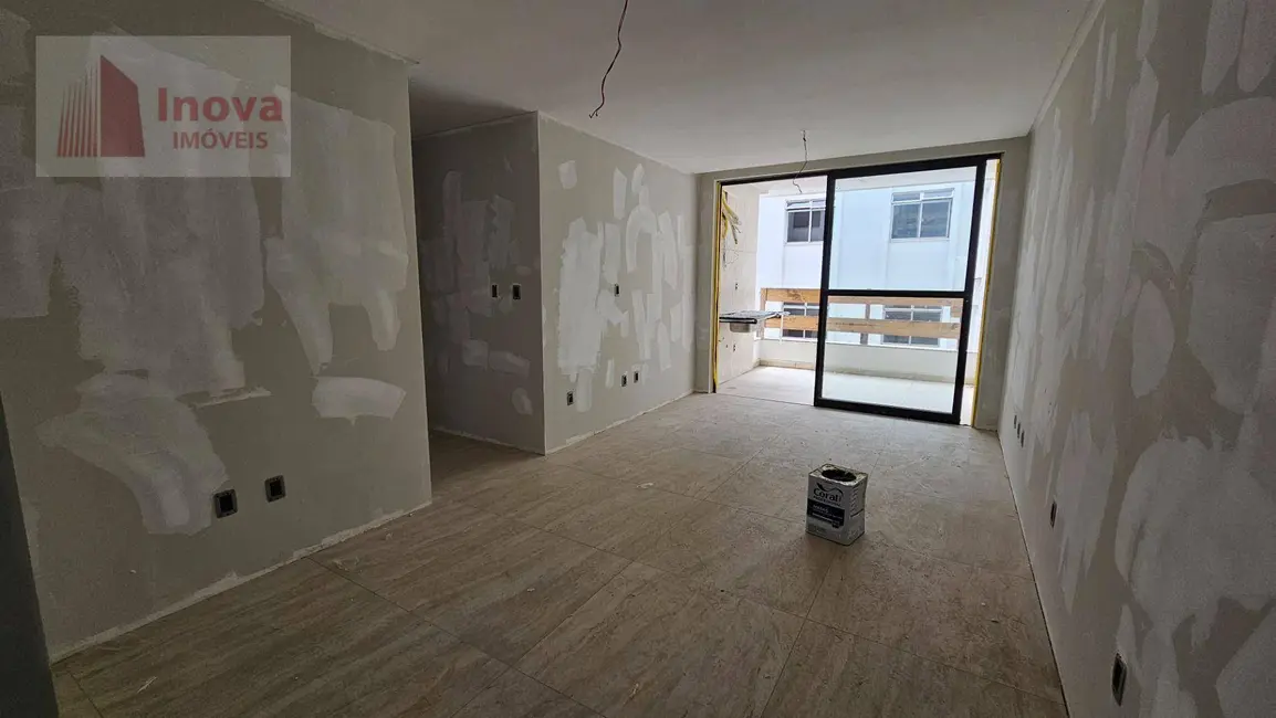 Foto 4 de Apartamento com 2 quartos à venda, 92m2 em Vale do Ipê, Juiz De Fora - MG