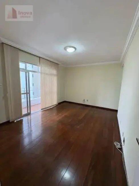 Foto 1 de Apartamento com 2 quartos para alugar, 108m2 em Granbery, Juiz De Fora - MG