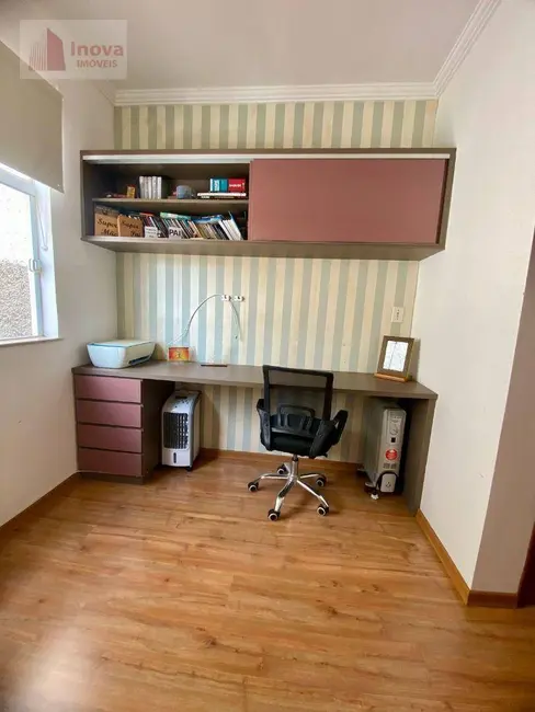 Foto 3 de Casa de Condomínio com 3 quartos à venda, 150m2 em Monte Castelo, Juiz De Fora - MG