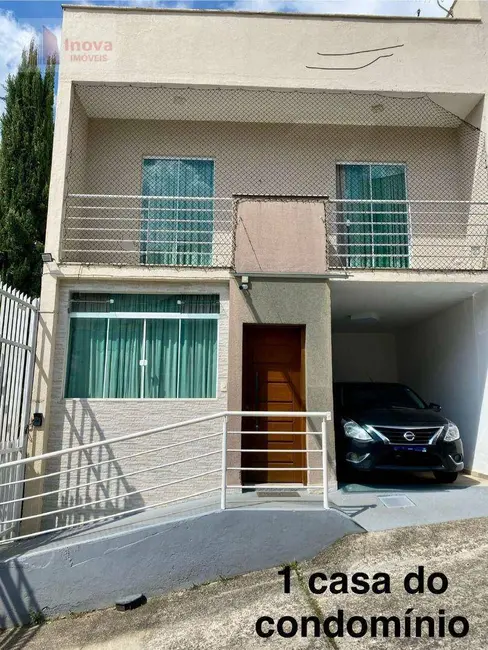 Foto 2 de Casa de Condomínio com 3 quartos à venda, 150m2 em Monte Castelo, Juiz De Fora - MG