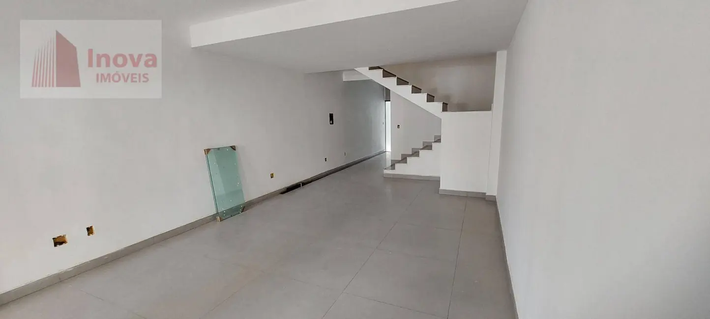 Foto 7 de Casa com 3 quartos à venda, 180m2 em Juiz De Fora - MG