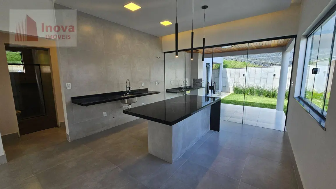 Foto 6 de Casa de Condomínio com 3 quartos à venda, 374m2 em São Pedro, Juiz De Fora - MG