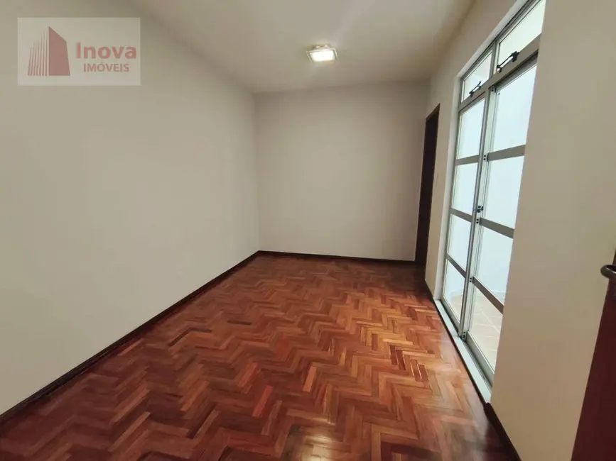 Foto 5 de Apartamento com 2 quartos para alugar, 95m2 em Juiz De Fora - MG