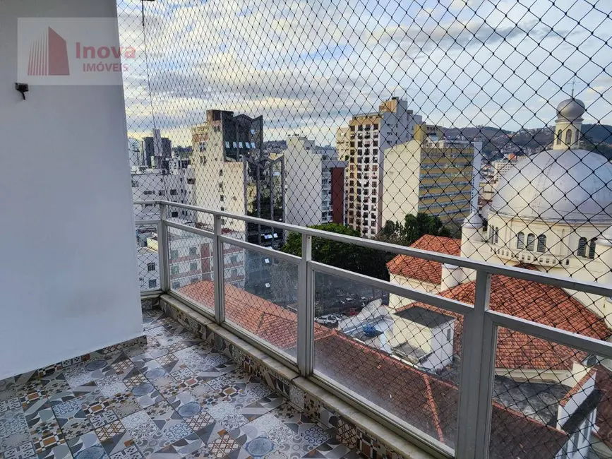 Apartamento com 3 quartos para alugar, 121m2 em Centro, Juiz De Fora - MG - imagem 9 Foto 9 de Apartamento com 3 quartos para alugar, 121m2 em Centro, Juiz De Fora - MG