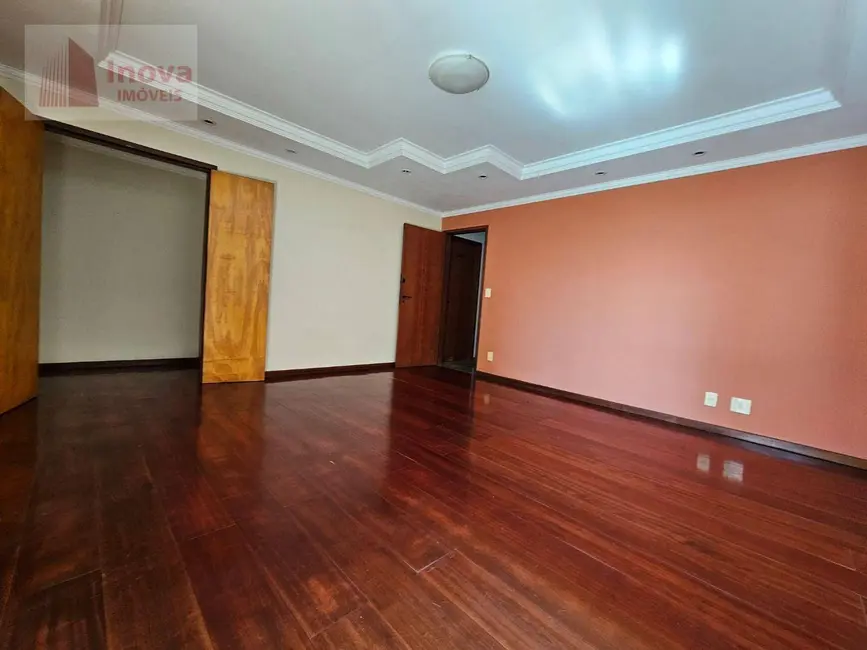 Apartamento com 3 quartos à venda, 129m2 em Cascatinha, Juiz De Fora - MG - imagem 5 Foto 5 de Apartamento com 3 quartos à venda, 129m2 em Cascatinha, Juiz De Fora - MG