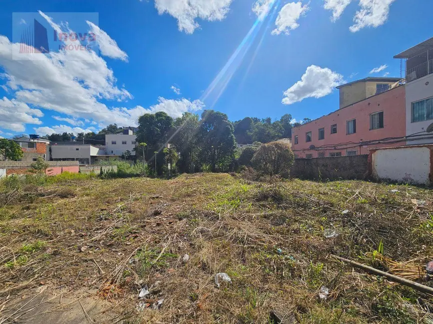 Foto 3 de Terreno / Lote à venda, 644m2 em Santa Terezinha, Juiz De Fora - MG