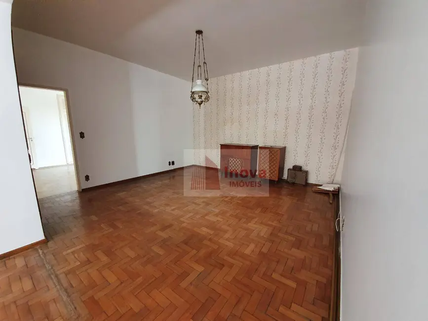 Apartamento com 4 quartos à venda, 230m2 em Centro, Juiz De Fora - MG - imagem 7 Foto 7 de Apartamento com 4 quartos à venda, 230m2 em Centro, Juiz De Fora - MG