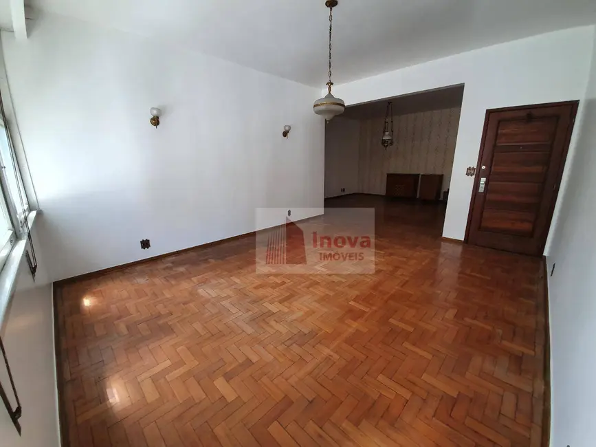 Apartamento com 4 quartos à venda, 230m2 em Centro, Juiz De Fora - MG - imagem 6 Foto 6 de Apartamento com 4 quartos à venda, 230m2 em Centro, Juiz De Fora - MG