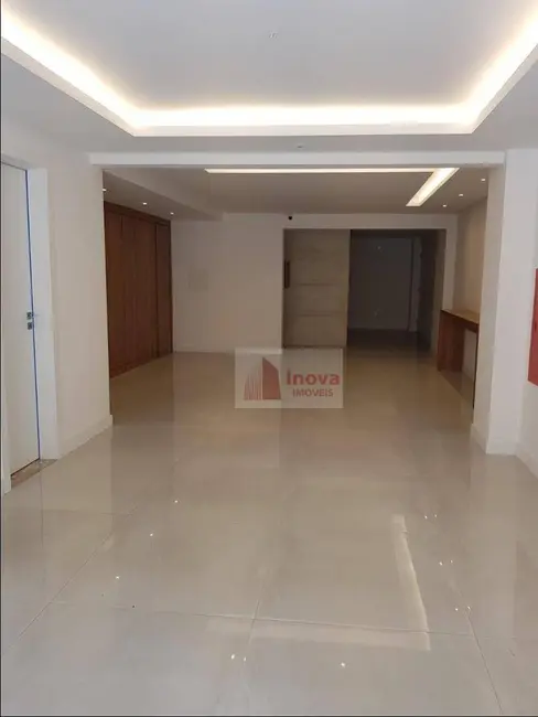 Apartamento com 3 quartos à venda, 150m2 em Bom Pastor, Juiz De Fora - MG - imagem 4 Foto 4 de Apartamento com 3 quartos à venda, 150m2 em Bom Pastor, Juiz De Fora - MG