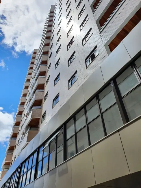 Foto 2 de Apartamento com 3 quartos à venda, 125m2 em São Mateus, Juiz De Fora - MG