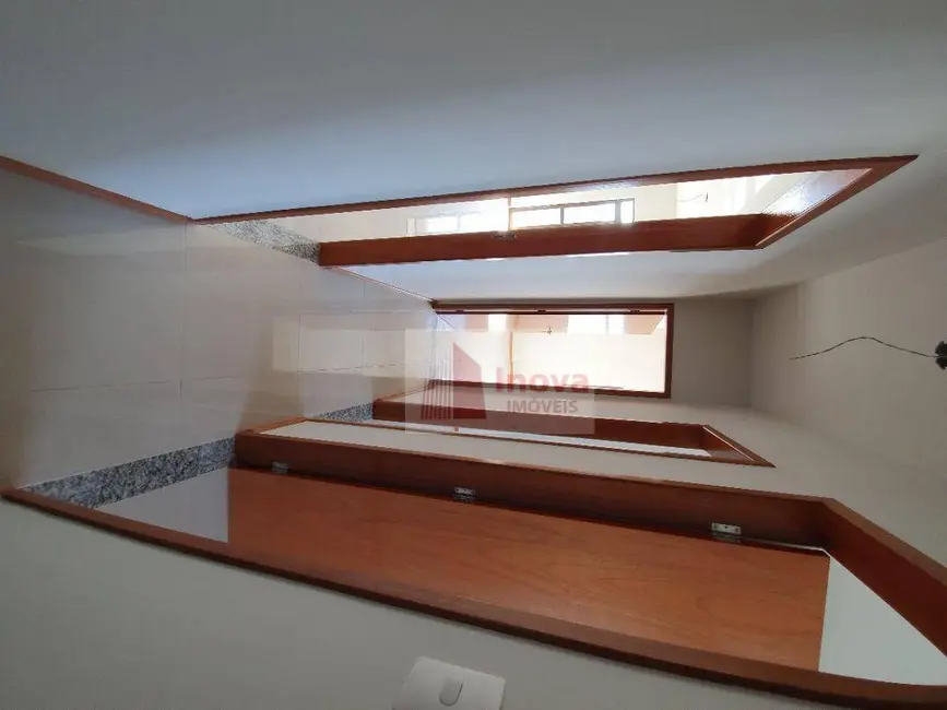 Apartamento com 3 quartos à venda, 125m2 em São Mateus, Juiz De Fora - MG - imagem 9 Foto 9 de Apartamento com 3 quartos à venda, 125m2 em São Mateus, Juiz De Fora - MG