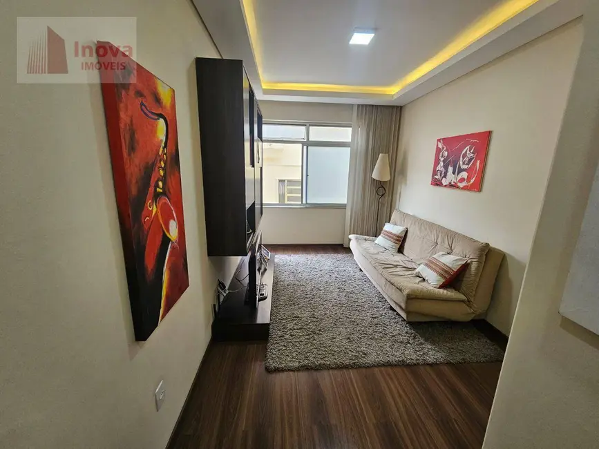 Apartamento com 1 quarto à venda, 50m2 em Centro, Juiz De Fora - MG - imagem 3 Foto 3 de Apartamento com 1 quarto à venda, 50m2 em Centro, Juiz De Fora - MG