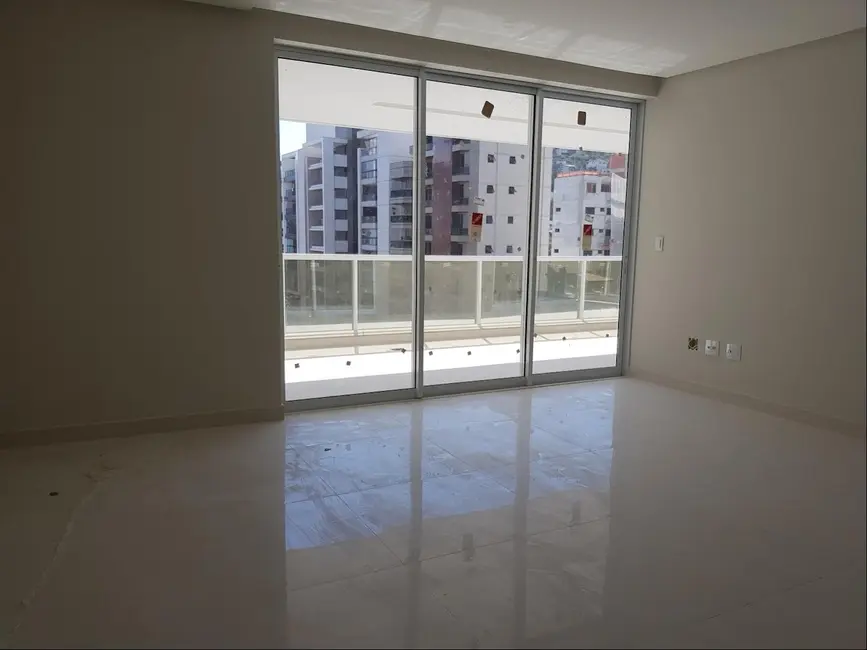 Foto 2 de Apartamento com 4 quartos à venda, 250m2 em Bom Pastor, Juiz De Fora - MG