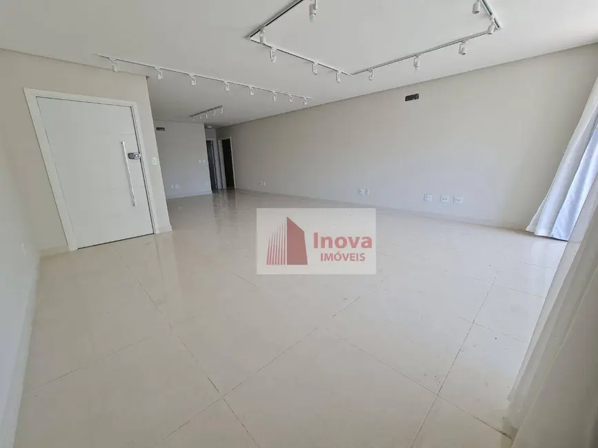 Apartamento com 4 quartos à venda, 250m2 em Bom Pastor, Juiz De Fora - MG - imagem 5 Foto 5 de Apartamento com 4 quartos à venda, 250m2 em Bom Pastor, Juiz De Fora - MG