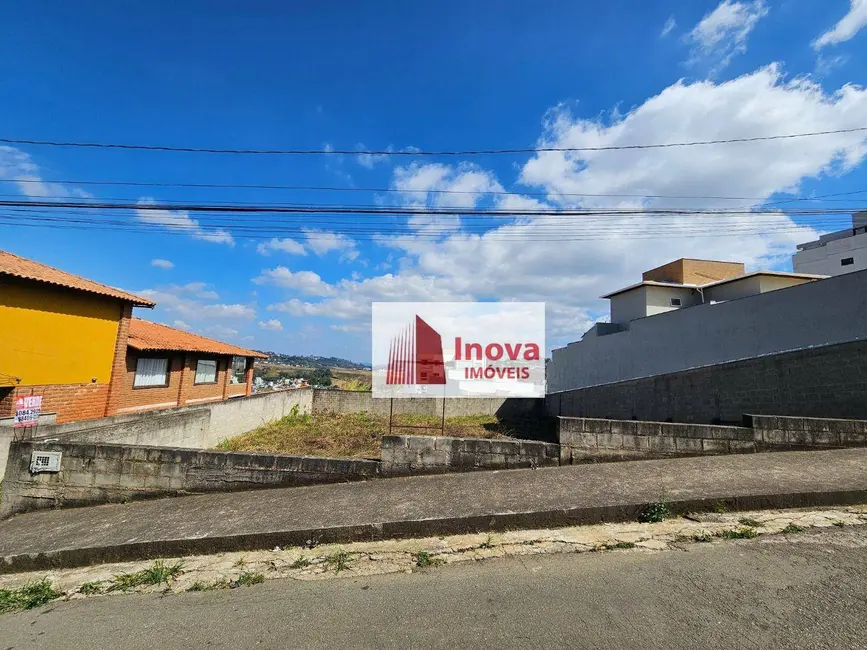 Foto 1 de Terreno / Lote à venda, 360m2 em Aeroporto, Juiz De Fora - MG