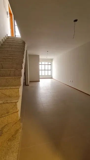 Cobertura com 3 quartos à venda, 186m2 em São Mateus, Juiz De Fora - MG - imagem 4 Foto 4 de Cobertura com 3 quartos à venda, 186m2 em São Mateus, Juiz De Fora - MG