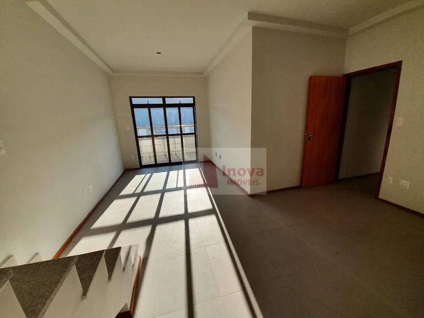 Foto 6 de Cobertura com 4 quartos à venda, 250m2 em São Mateus, Juiz De Fora - MG